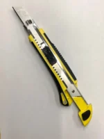Cutter Plastico 3 Hojas 18mm Ja Trincheta Navaja Mod:cut1803 - Imagen 3