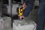 Combo Amoladora 115mm 700w + Taladro Percutor 13mm Dewalt - Imagen 6