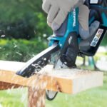 Mini Electrosierra Cortador De Ramas Makita Duc101z01 S/bate Turquesa - Imagen 4